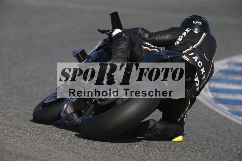 /Archiv-2024/02 29.01.-02.02.2024 Moto Center Thun Jerez/Gruppe schwarz-black/24